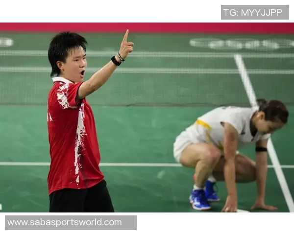 李明家族颜值爆表李嗣镕首秀进球姐姐赛后温馨祝贺 李明家族颜值爆表李嗣镕首秀进球姐姐赛后温馨祝贺